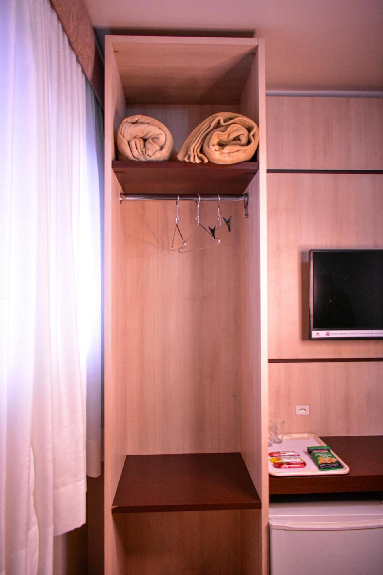 קוריטיבה Barigui Park Hotel מראה חיצוני תמונה